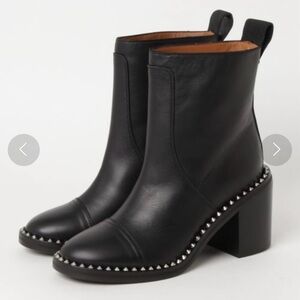 Zadig & Voltaire Chrome Low Leather Boots with Studded Detailing GUC. Size 39